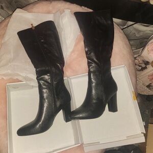 Elegant Black Leather Knee-High Boots